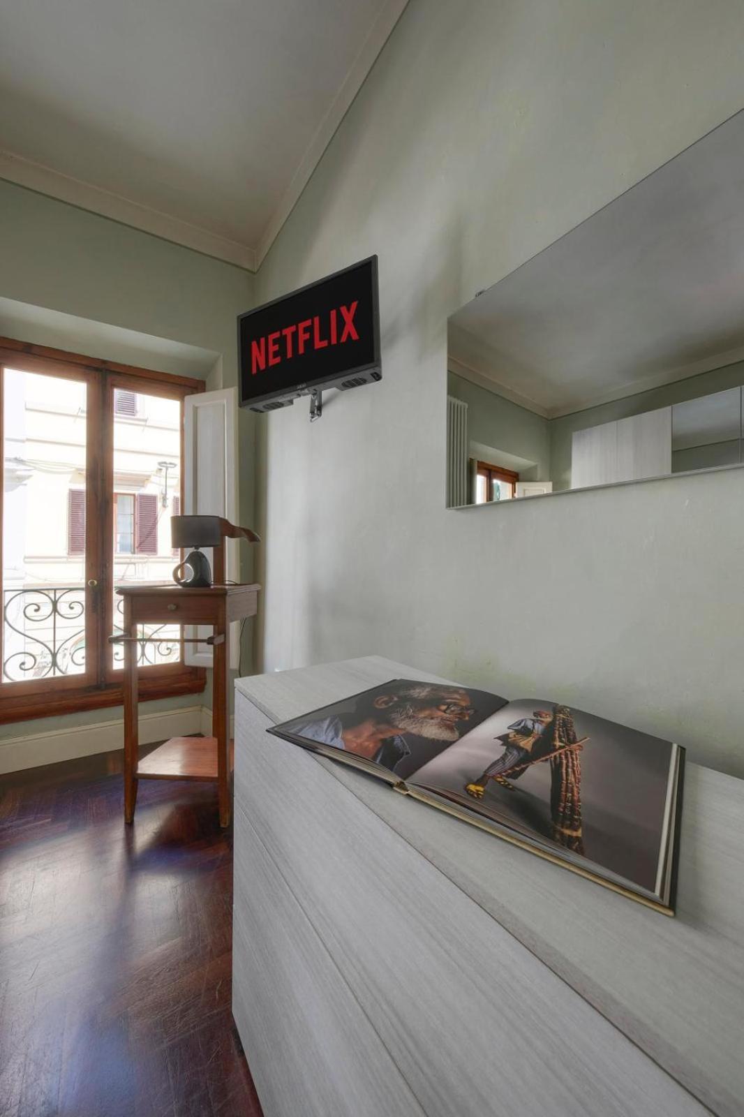 Appartamento Nel Cuore Di Firenze Con Netflix Екстериор снимка
